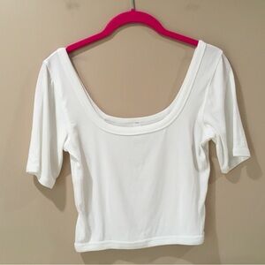 Lululemon Women 6 White Cropped Ribbed T Shirt Top Activewear Yoga Training